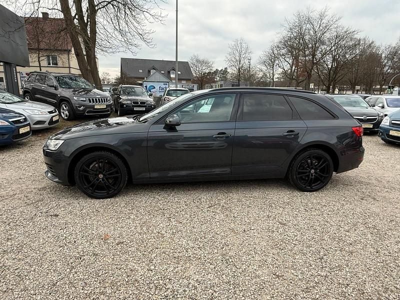 Second-hand Audi A4 Basis 150 CP (110 kW) 2016 Gri Break