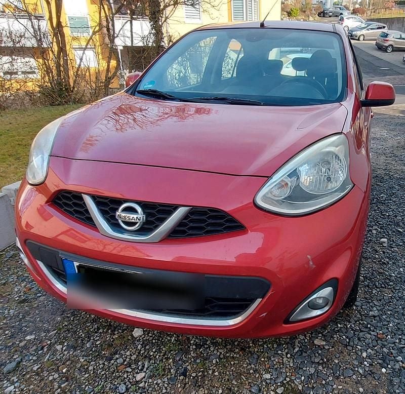 Rot Gebraucht 2014 Nissan Micra Limousine | 4.500 € (Fairer Preis) - Bild 1/4