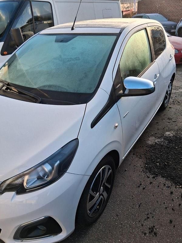 Gebraucht Peugeot 108 Style 72 PS (52 kW) 2019 Weiß Kleinwagen