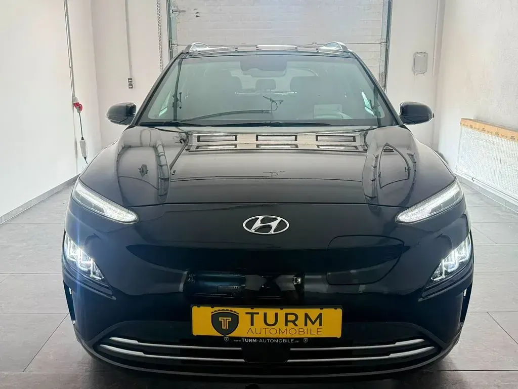 Gebraucht Hyundai Kona Prime 150 kW (204 PS) 2022 Schwarz SUV