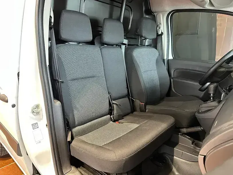 Gebraucht Mercedes Citan 111 116 PS (85 kW) 2021 Weiß Van / Kleinbus