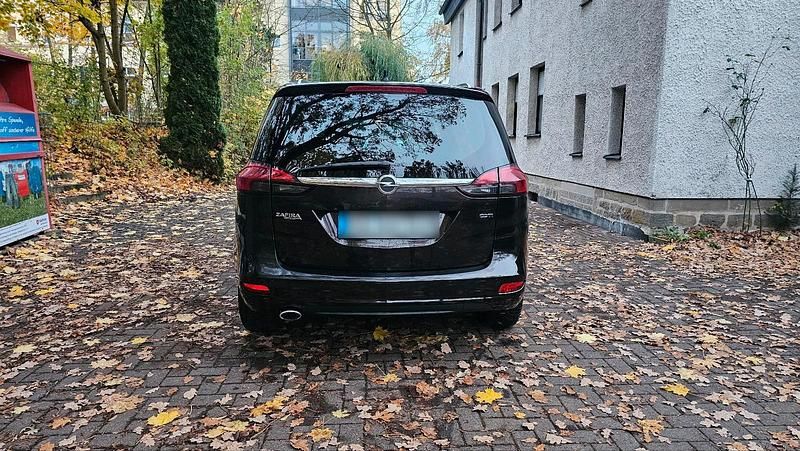 Braun Gebraucht 2012 Opel Zafira Kombi | 8.200 € (Fairer Preis) - Bild 1/4