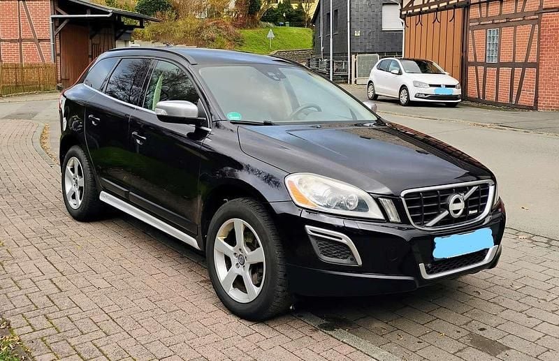 Gebraucht Volvo XC60 R-Design 163 PS (119 kW) 2012 Schwarz SUV