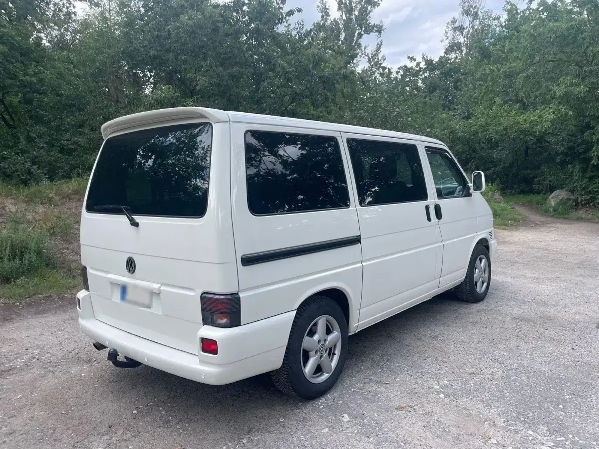 Gebraucht VW Caravelle 140 PS (102 kW) 1997 Weiß Van