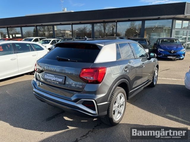 Gebraucht Audi Q2 S-Line 150 PS (110 kW) 2024 Grau SUV