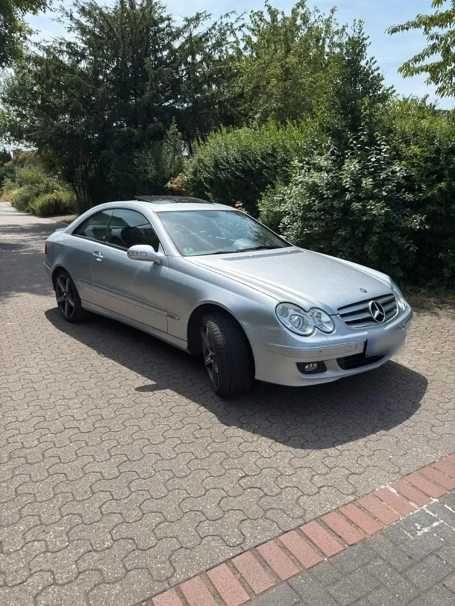 Gebraucht Mercedes CLK280 Elegance 231 PS (169 kW) 2005 Silber Coupé