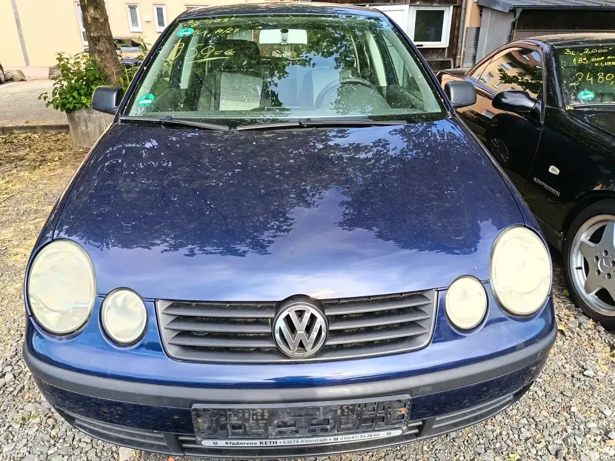 Gebraucht VW Polo 60 PS (44 kW) 2003 Blau Kleinwagen