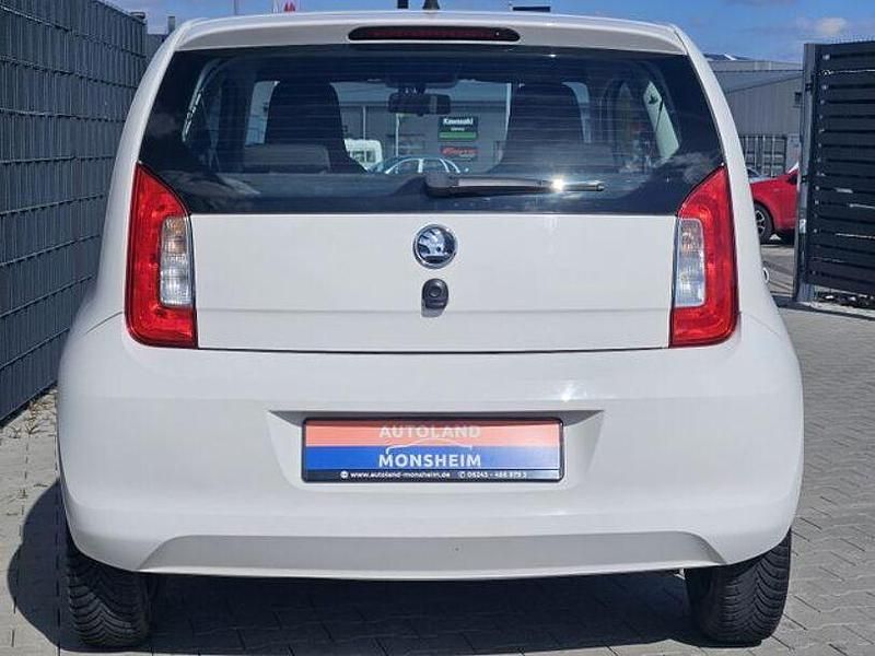 Gebraucht Skoda Citigo Active 60 PS (44 kW) 2018 Weiß Kleinwagen