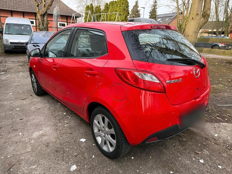 Gebraucht Mazda 2 86 PS (63 kW) 2008 Rot Kleinwagen