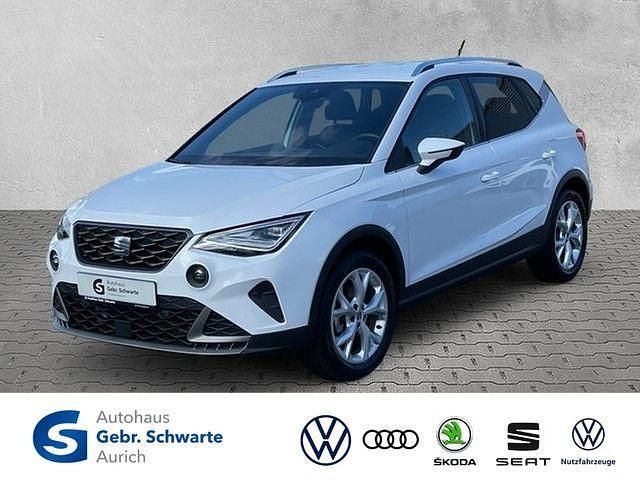 Weiß Gebraucht 2024 Seat Arona FR SUV | 20.990 € (Fairer Preis) - Bild 1/4