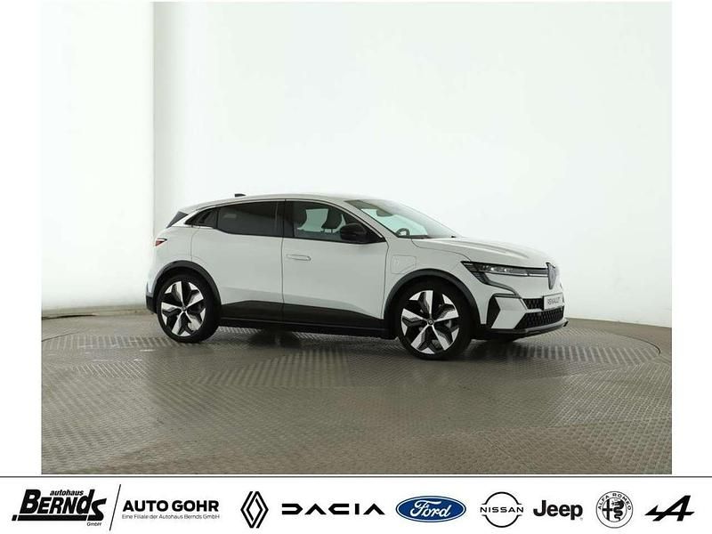 Gebraucht Renault Megane E-Tech Techno 96 kW (131 PS) 2022 Arktisweiß (369) Limousine