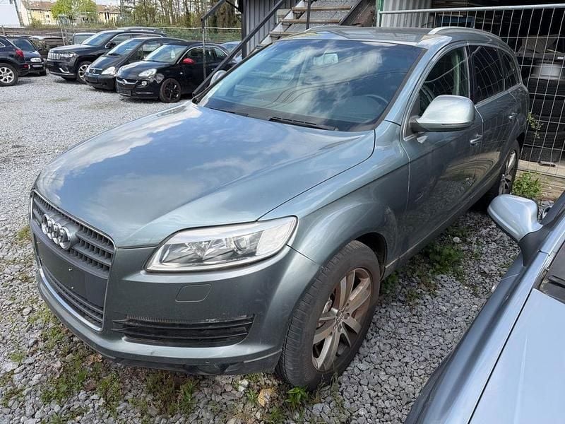 Usata Audi Q7 Design 232 CV (170 kW) 2006 Grigio SUV