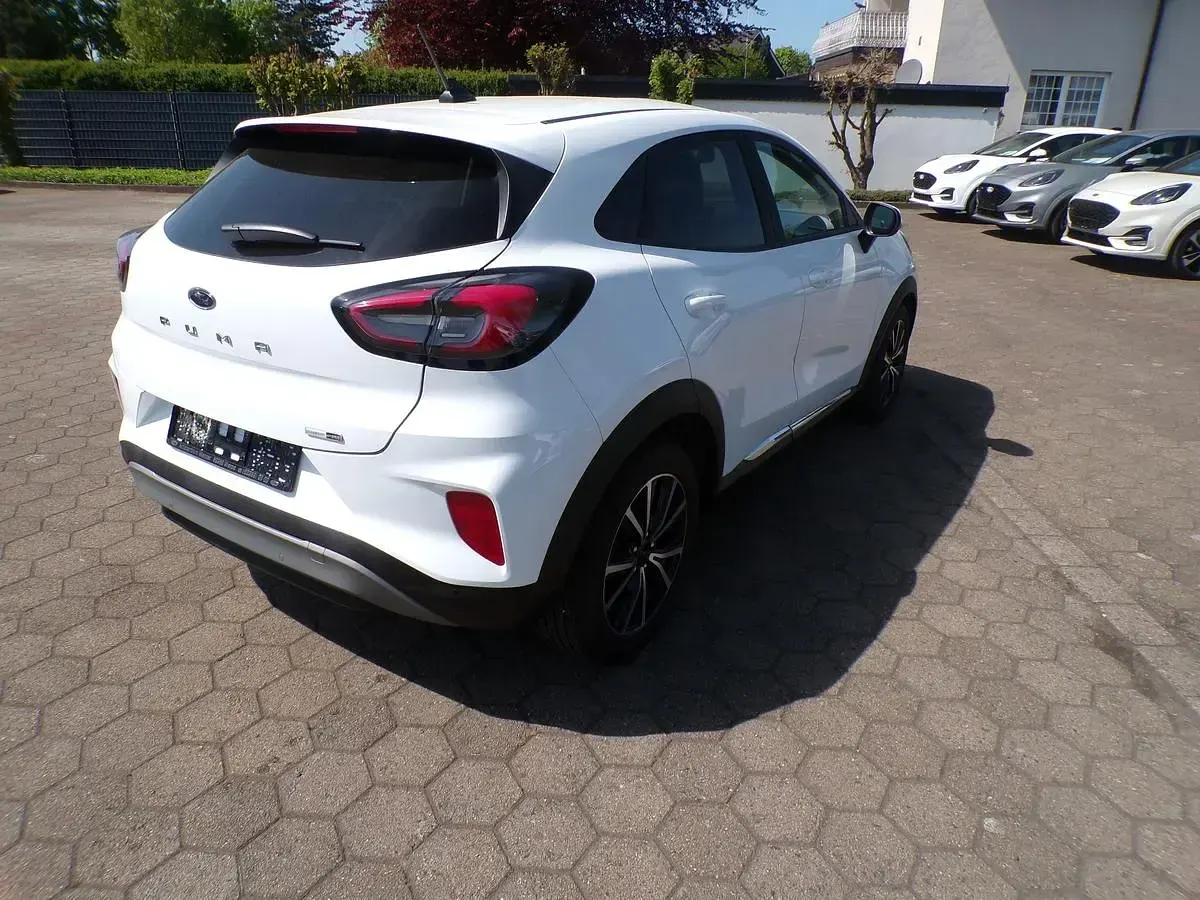 Usata Ford Puma Titanium 125 CV (91 kW) 2022 Bianco SUV