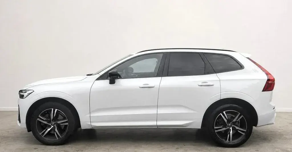 Gebraucht Volvo XC60 R-Design 235 PS (172 kW) 2021 Weiß SUV
