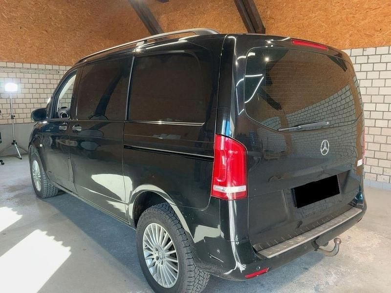 Gebraucht Mercedes Vito 190 PS (139 kW) 2016 Schwarz Van
