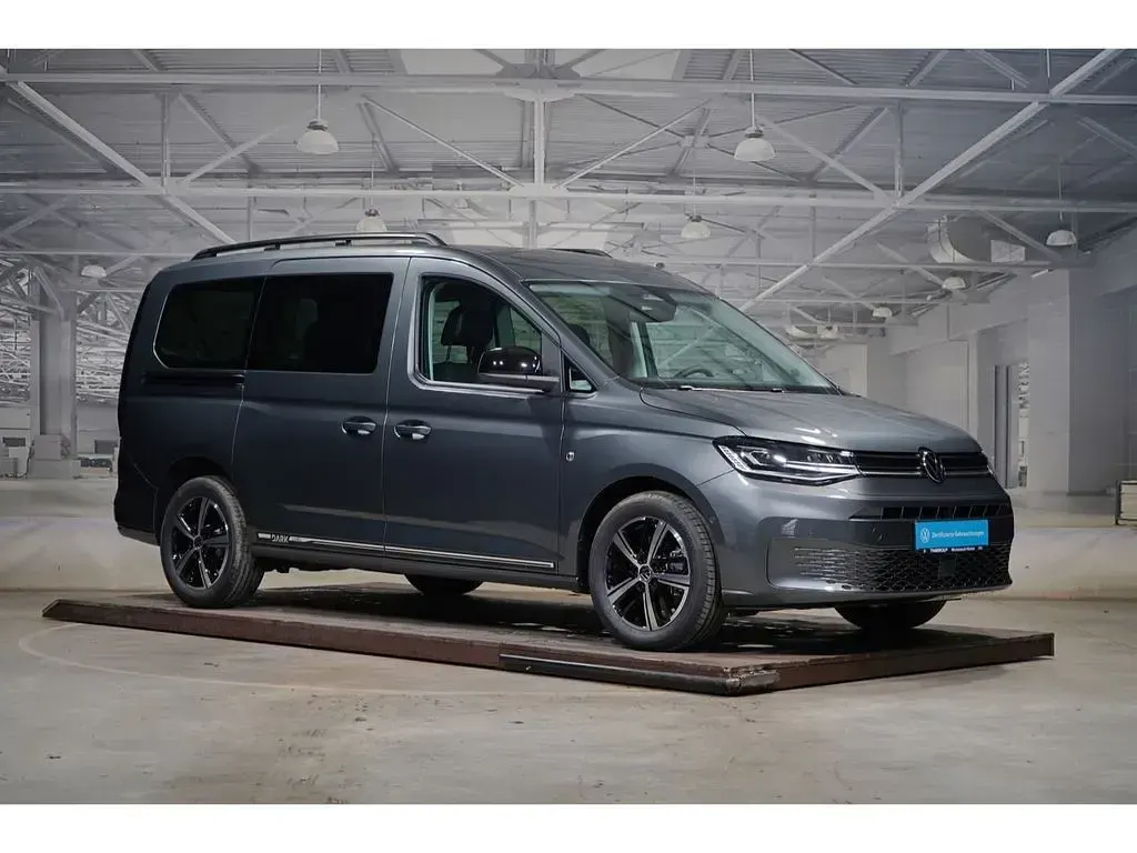 Second-hand VW Caddy Maxi Dark Label 122 CP (89 kW) 2026 Gri Monovolum