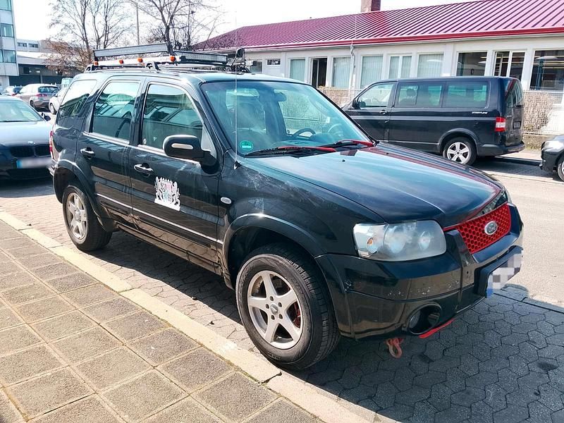 Gebraucht Ford Maverick XLT 203 PS (149 kW) 2006 Schwarz SUV