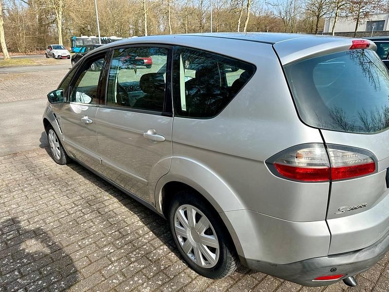 Gebraucht Ford S-MAX S 140 PS (102 kW) 2006 Silber Van / Kleinbus