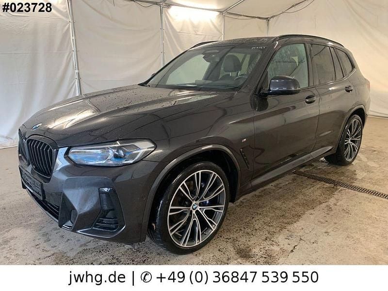 Sophistograu (metallic) Gebraucht 2024 BMW X3 Sport Line SUV | 43.950 € (Fairer Preis) - Bild 1/4