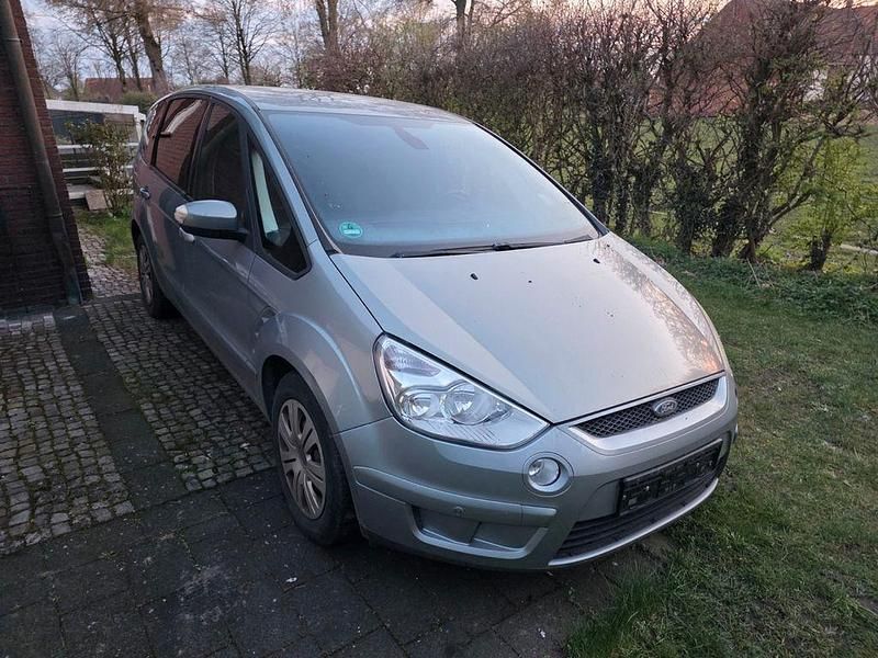 Gebraucht Ford S-MAX Trend 140 PS (102 kW) 2008 Grau Van / Kleinbus