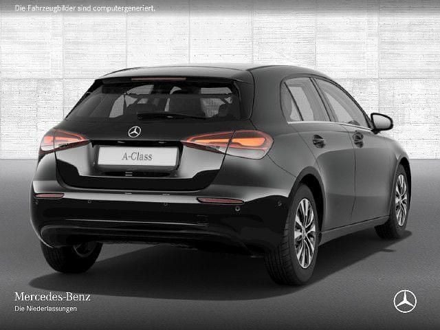 Gebraucht Mercedes A200 150 PS (110 kW) 2024 Schwarz Limousine