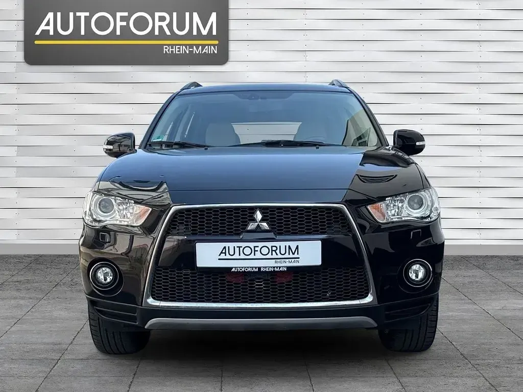 Gebraucht Mitsubishi Outlander Intense 156 PS (114 kW) 2011 Schwarz SUV