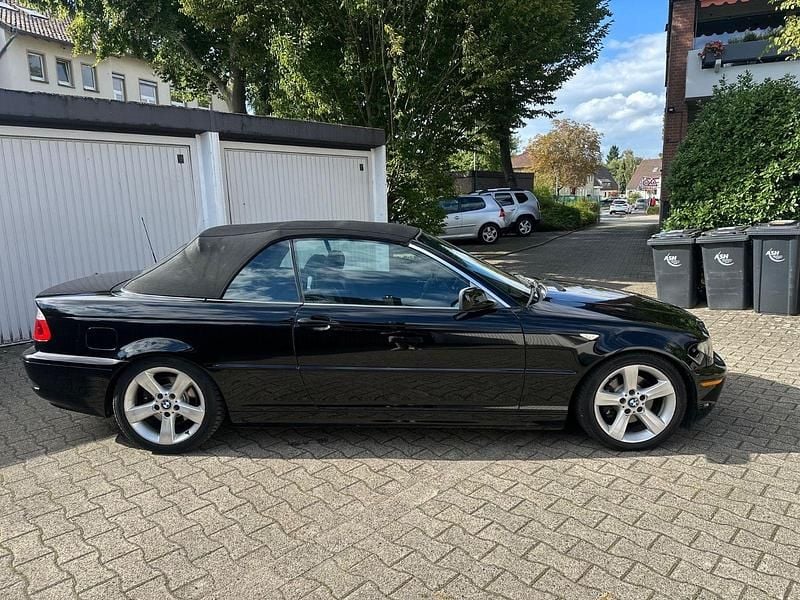 Second-hand BMW 325 192 CP (141 kW) 2004 Negru Coupe