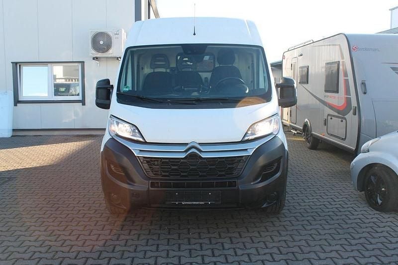 Weiß Gebraucht 2020 Citroën Jumper Van / Kleinbus | 11.450 € (Superpreis) - Bild 1/4