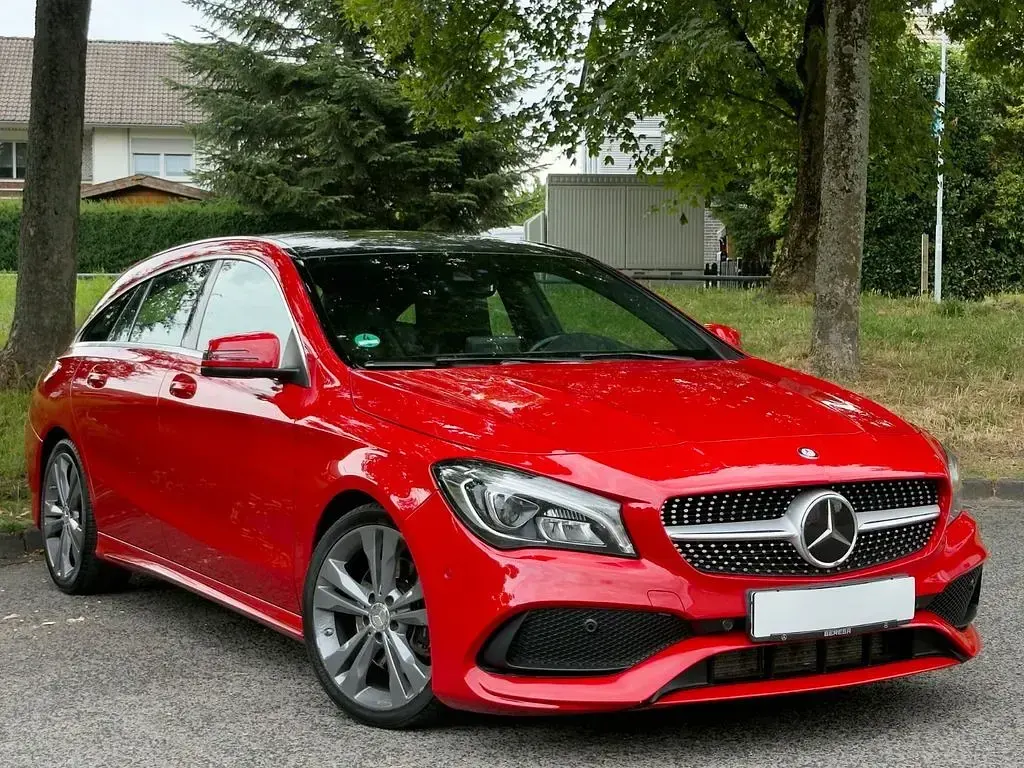 Gebraucht Mercedes CLA200 AMG 177 PS (130 kW) 2017 Rot Coupé