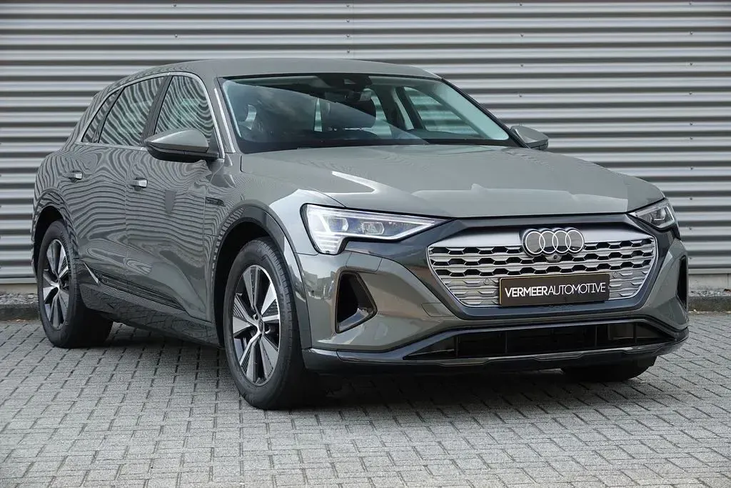 Gebraucht Audi Q8 e-tron 250 kW (340 PS) 2023 Grau SUV