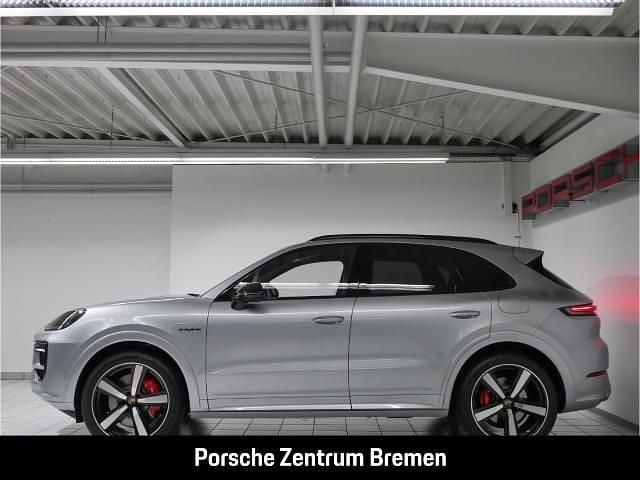 Gebraucht Porsche Cayenne S E-Hybrid Black Edition 519 PS (381 kW) 2025 Silber SUV