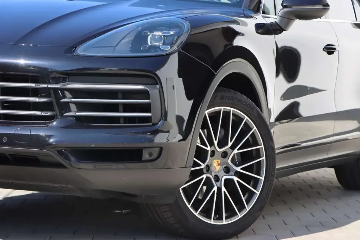 Gebraucht Porsche Cayenne Sport 340 PS (250 kW) 2018 Tiefschwarzmetallic SUV
