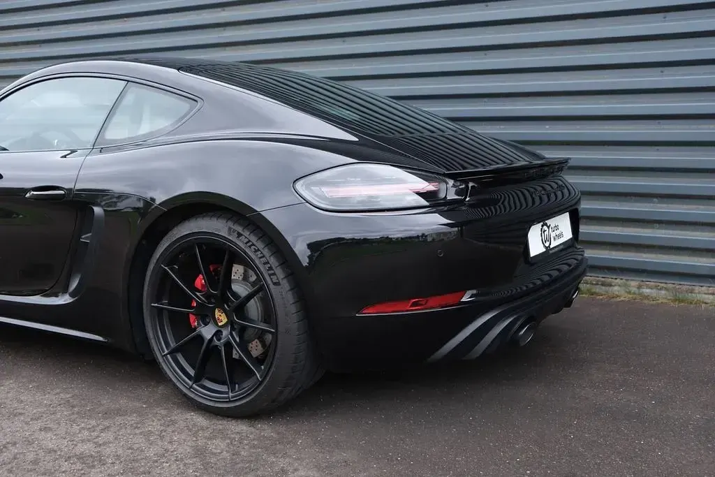 Gebraucht Porsche Cayman GTS 400 PS (294 kW) 2021 Schwarz