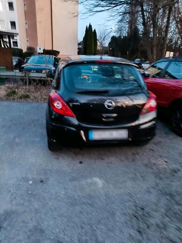 Gebraucht Opel Corsa 90 PS (66 kW) 2009 Schwarz Kleinwagen