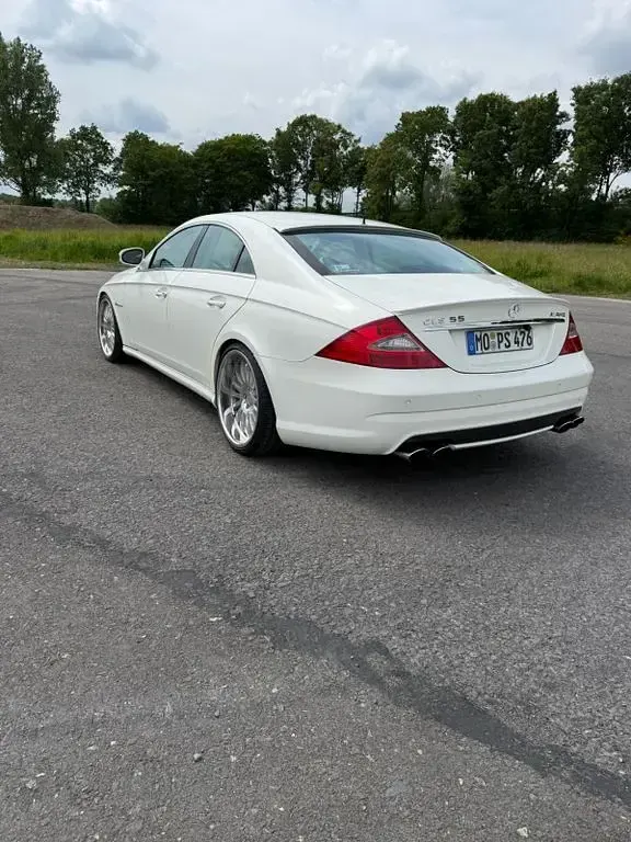 Gebraucht Mercedes CLS55 AMG AMG 476 PS (350 kW) 2006 Weiß Limousine