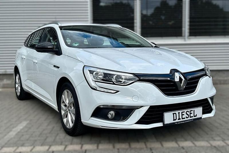 Weiß Gebraucht 2019 Renault Mégane IV LIMITED Limousine | 11.998 € (Fairer Preis) - Bild 1/4