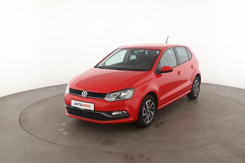 Rot Gebraucht 2017 VW Polo Sound Limousine | 8.660 € (Guter Preis) - Bild 1/3