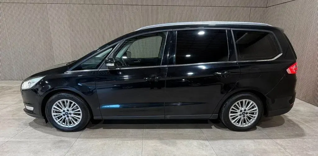Usata Ford Galaxy 150 CV (110 kW) 2016 Nero Monovolume