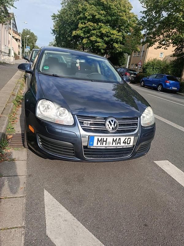 Gebraucht 2006 VW Jetta Limousine | 2.100 € (Guter Preis) - Bild 1/3