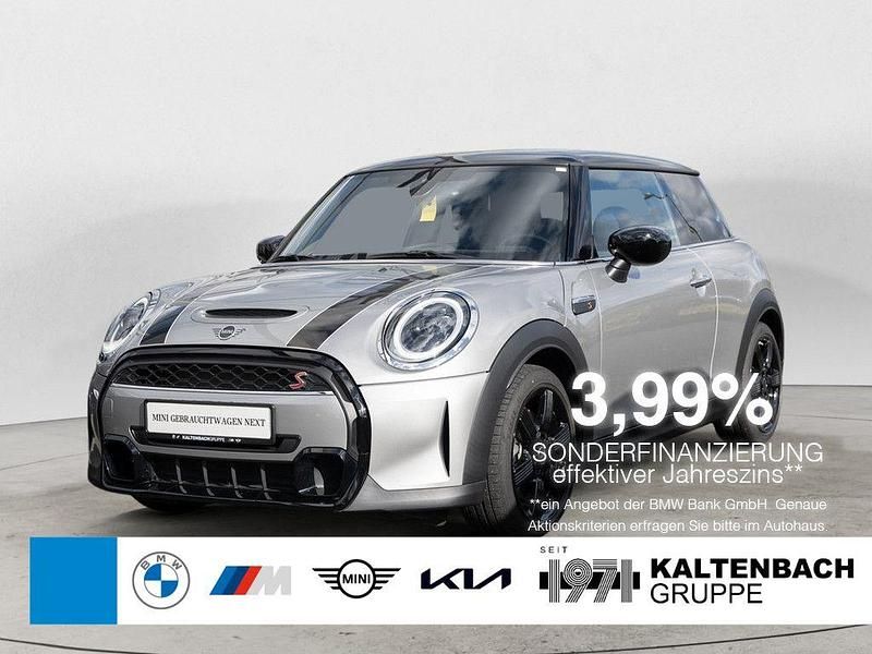 Silber Gebraucht 2024 Mini Cooper S Classic Kleinwagen | 29.890 € (Fairer Preis) - Bild 1/3