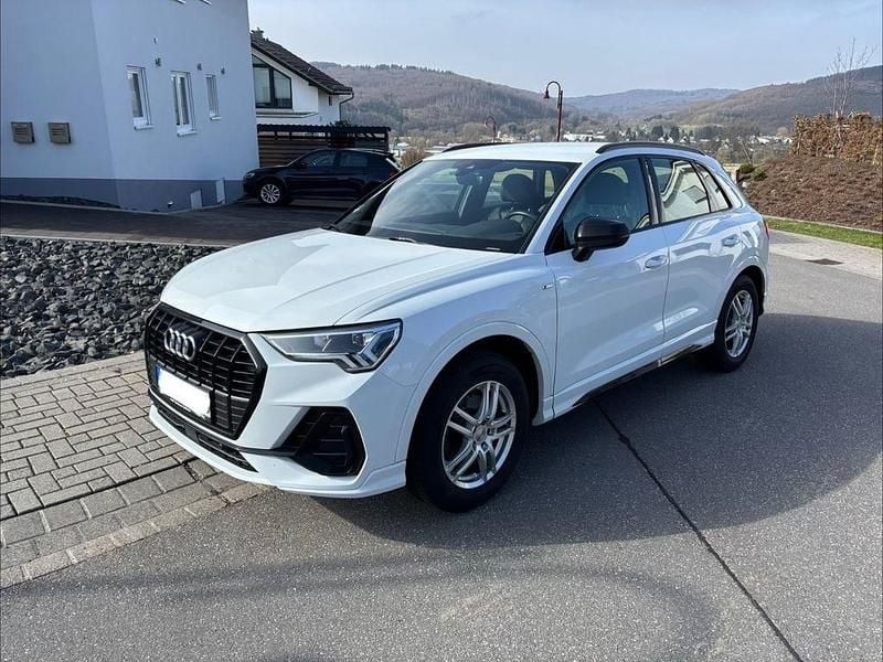 Gebraucht Audi Q3 S-Line 150 PS (110 kW) 2019 Weiß SUV