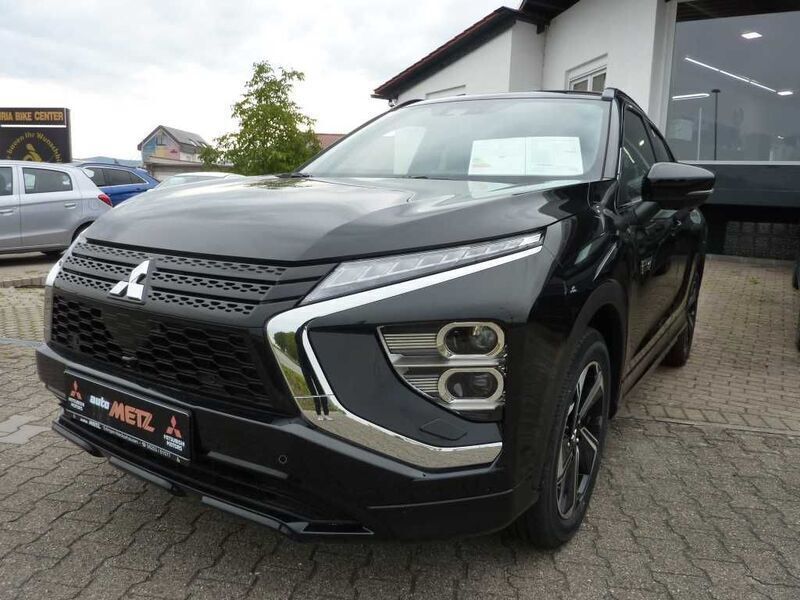 Pantherschwarz Neu 2025 Mitsubishi Eclipse Cross Select SUV | 34.490 € - Bild 1/4
