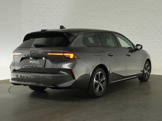 Gebraucht Opel Astra 131 PS (96 kW) 2024 Vulkan grau Kombi