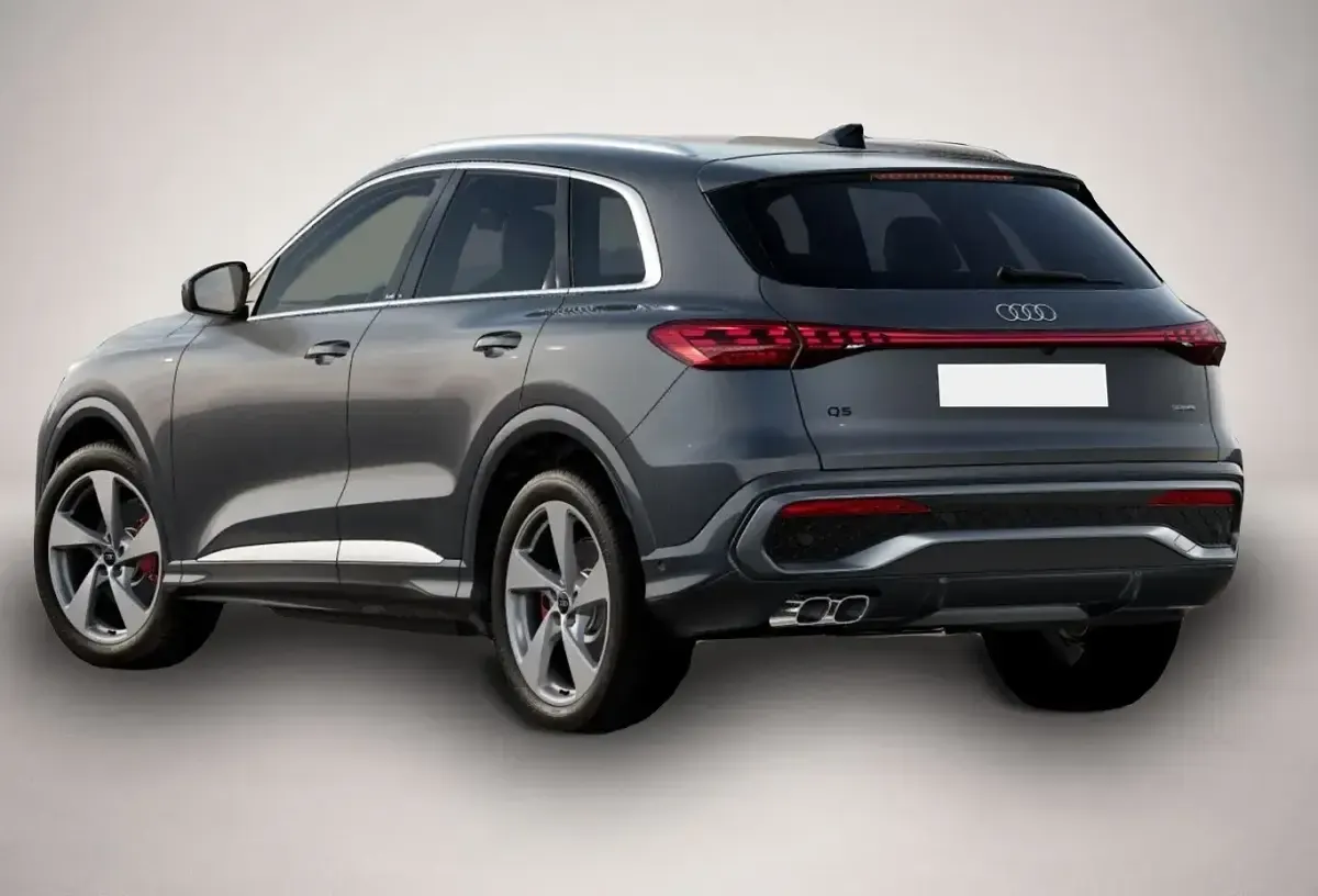 Neu Audi Q5 Ambiente 204 PS (150 kW) 2026 Grau SUV