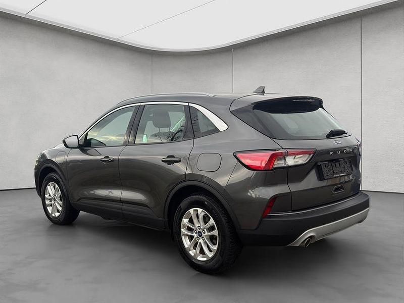 Gebraucht Ford Kuga Titanium 224 PS (164 kW) 2022 Grau SUV