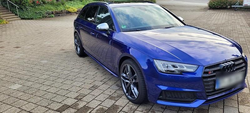 Blau Gebraucht 2017 Audi S4 Kombi | 38.499 € (Fairer Preis) - Bild 1/4