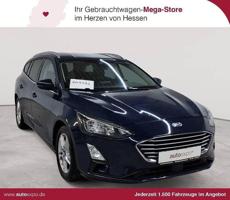 Blau Gebraucht 2020 Ford Focus Cool & Connect Limousine | 12.989 € (Superpreis) - Bild 1/4