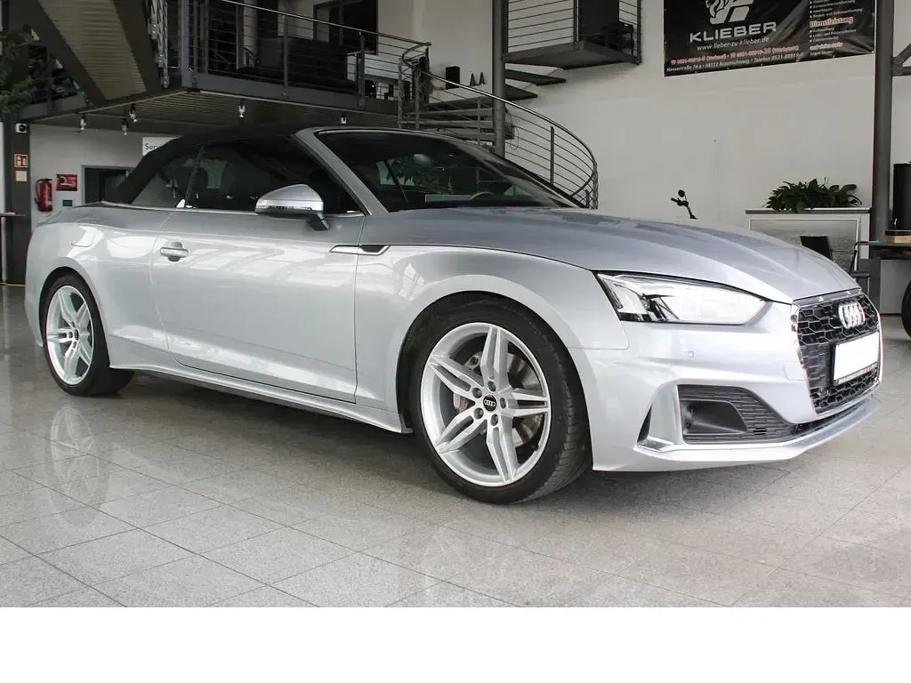 Używany Audi A5 Cabriolet Advanced Plus 204 KM (150 kW) 2023 Srebrny Kabriolet