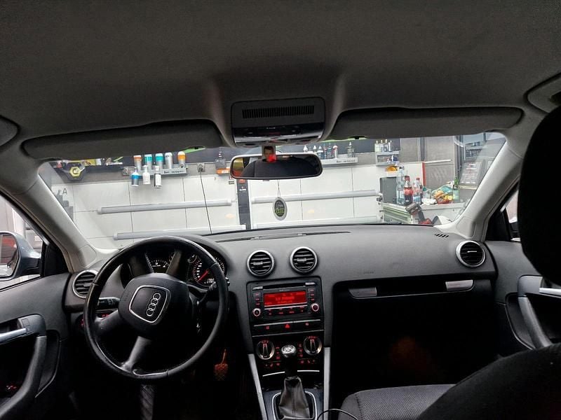 Gebraucht Audi A3 Sportback 105 PS (77 kW) 2009 Grün Kleinwagen