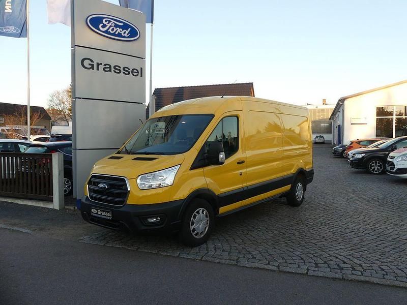 Gebraucht Ford Transit Trend 131 PS (96 kW) 2022 Gelb Limousine